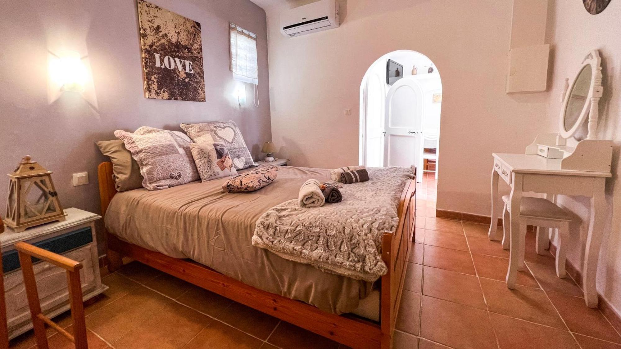 Reve D'Azur, Mazet En Bord De Mer, Parking, Piscine Partagee, Terrasse Bbq & Draps Inclus La Nartelle, 1 Salon, 1 Chambre, 1 Cuisine , 1 Sdb แซ็งต์-แมกซีม ภายนอก รูปภาพ