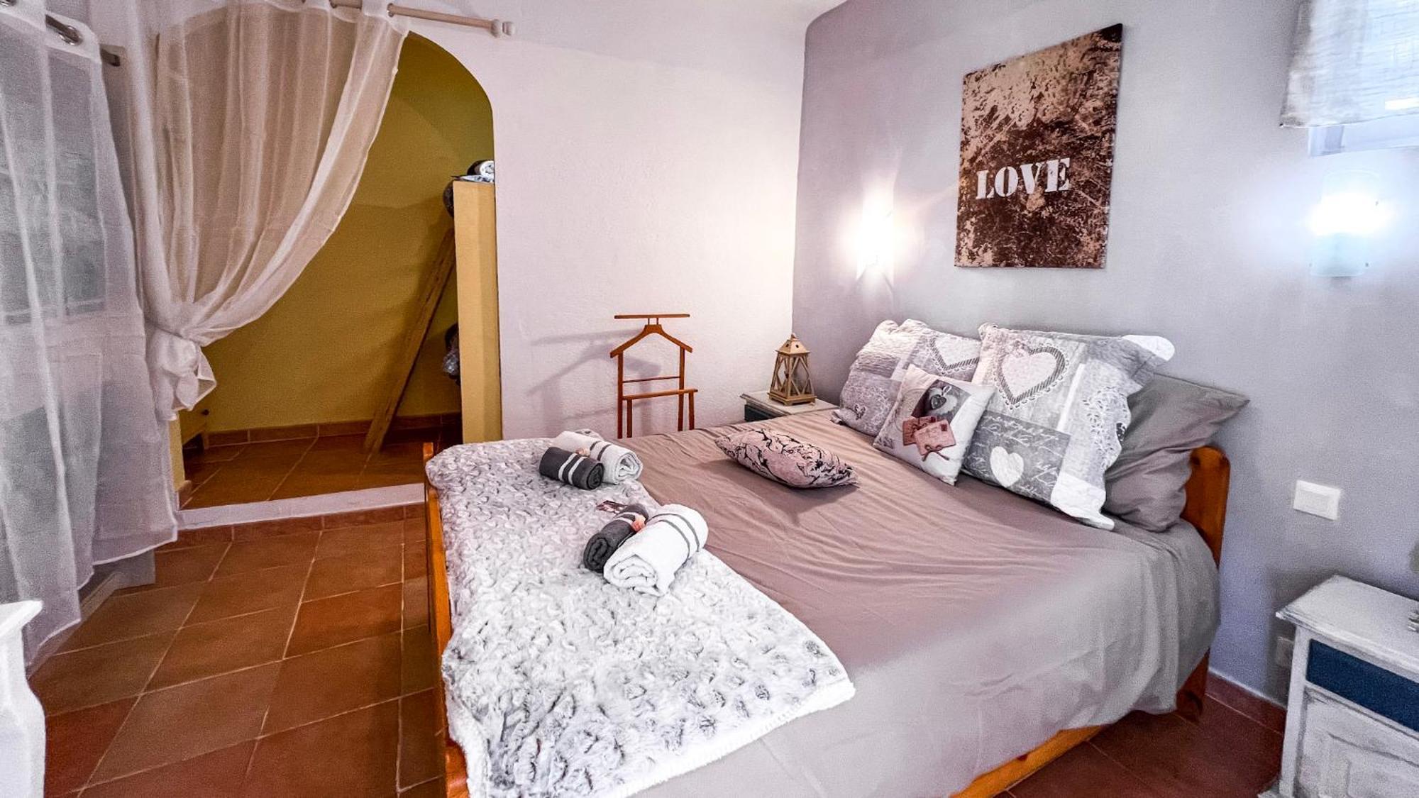 Reve D'Azur, Mazet En Bord De Mer, Parking, Piscine Partagee, Terrasse Bbq & Draps Inclus La Nartelle, 1 Salon, 1 Chambre, 1 Cuisine , 1 Sdb แซ็งต์-แมกซีม ภายนอก รูปภาพ